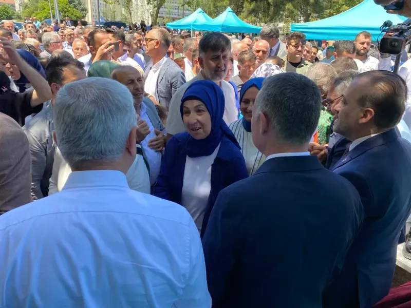 AK Parti Kocaeli’de buruk bayramlaşma: “Gazze’de içimiz yanıyor”